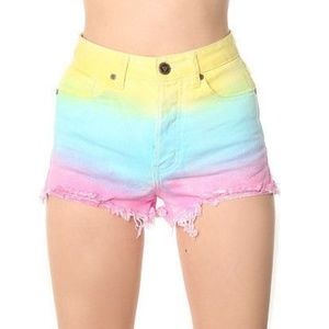 Unif Guess What Shorts in cotton candy size 25
